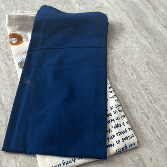 Happy Hanukkah kitchen towels - Picture 3 of 3